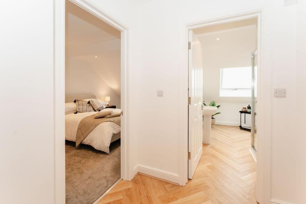 Boutique Apartment - Mazerystays Exley Exteriör bild