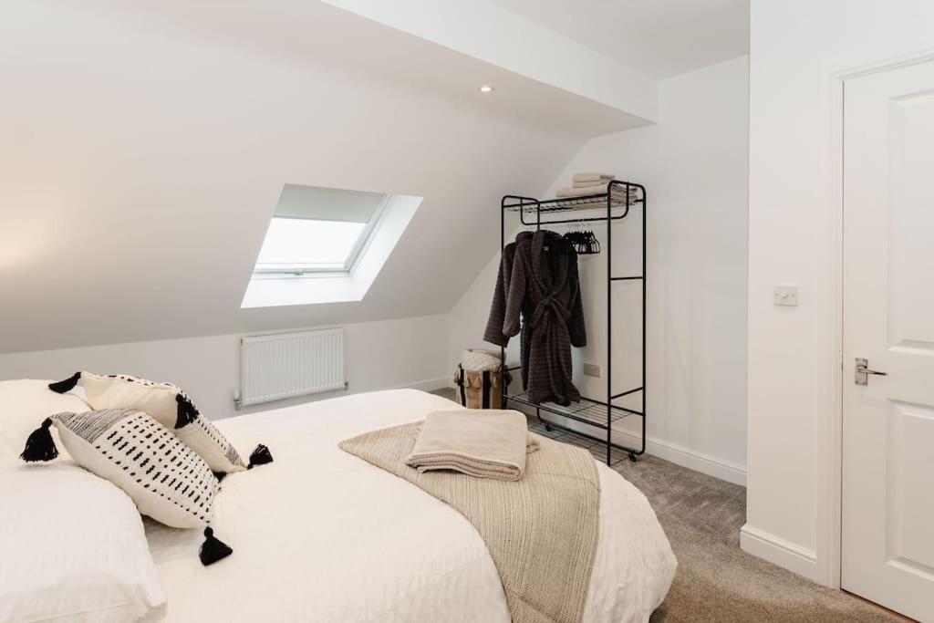 Boutique Apartment - Mazerystays Exley Exteriör bild